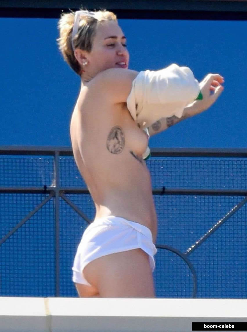 Miley Sex Photos 13