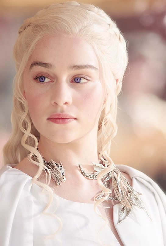 Emilia Clarke Daenerys Photo Game of Thrones