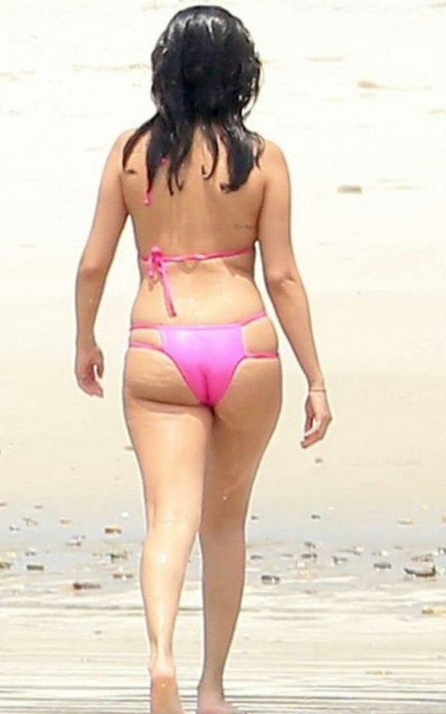 Selena Gomez in pink bikini