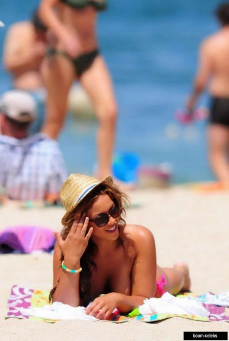 Beyonce topless