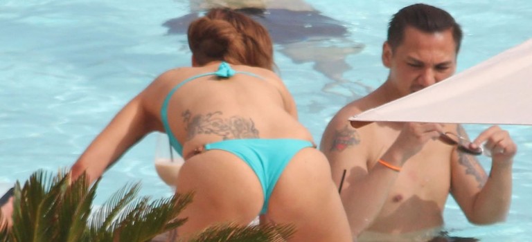 Sexy Lady Gaga in bikini Brazil (8 Photos)