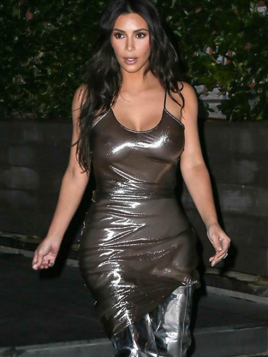 kim-kardashian-see-through-boobs-photos
