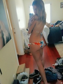 Lili Simmons in bikini