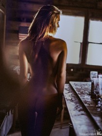 Sexy Marisa Papen Nude
