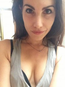 Hot Carly Pope Private Photo