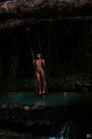 Marisa Papen Nude Photoshoot