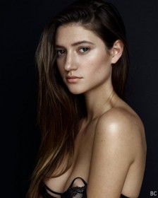 Sexy Elizabeth Elam