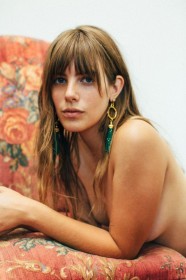 Emily Labowe Nude Photos