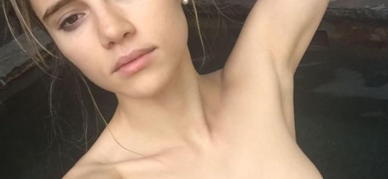 Suki Waterhouse Nude Leaked (14 Photos)