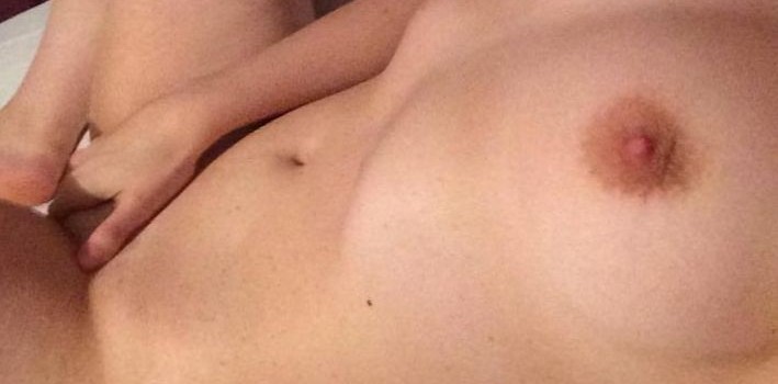 Christie Russell Brown Nude Leaked (10 Photos)