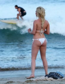 Hot Jorgie Porter in a bikini