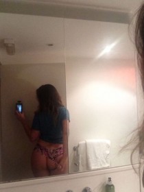 Kelly Brook Sexy Ass Private photo