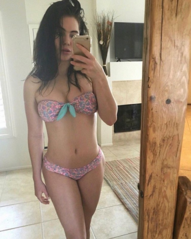 McKayla Maroney Leaked Selfie