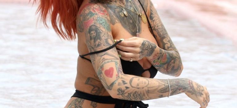 Jemma Lucy in Swimsuit (25 Photos)